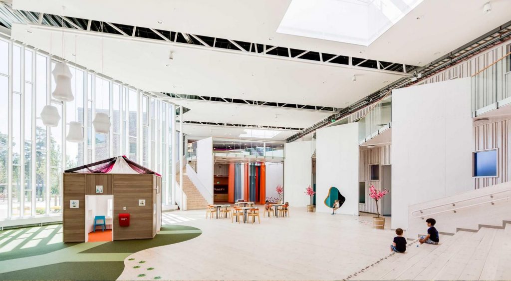 幼兒園室內(nèi)大廳設(shè)計主要區(qū)域有哪些? 幼兒園室內(nèi)大廳設(shè)計主要區(qū)域有哪些?